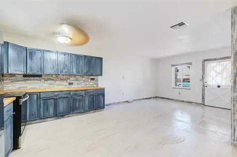 3225 SW 75th Court Miami FL 33155