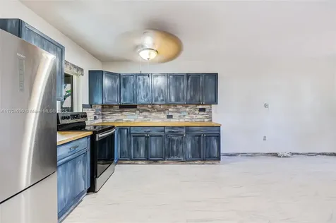 3225 SW 75th Court Miami FL 33155