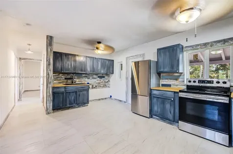 3225 SW 75th Court Miami FL 33155