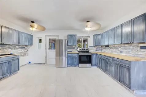 3225 SW 75th Court Miami FL 33155