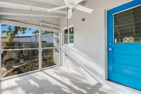 3225 SW 75th Court Miami FL 33155
