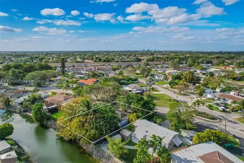 3225 SW 75th Court Miami FL 33155