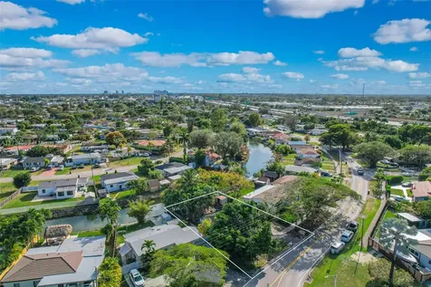 3225 SW 75th Court Miami FL 33155