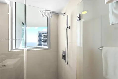 4111 S Ocean Drive Hollywood FL 33019