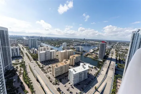 4111 S Ocean Drive Hollywood FL 33019