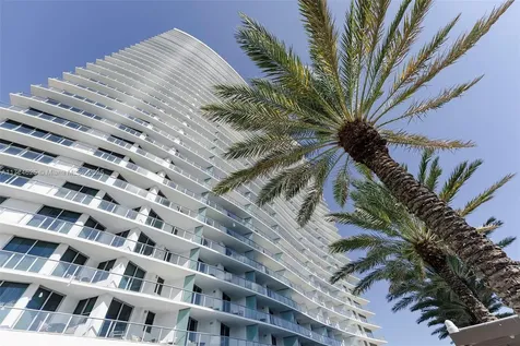4111 S Ocean Drive Hollywood FL 33019
