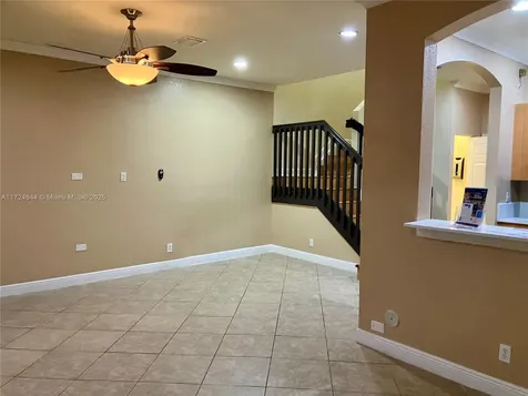 2143 SW 99th Way Miramar FL 33025
