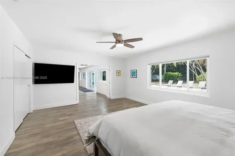 317 Farmington Drive Plantation FL 33317