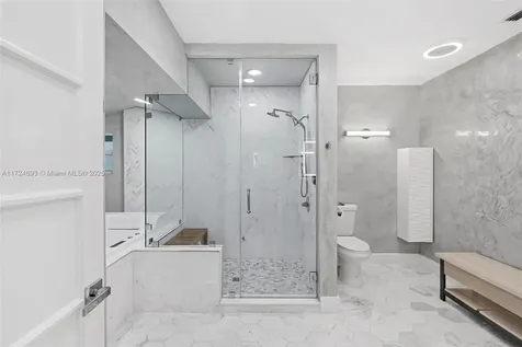317 Farmington Drive Plantation FL 33317