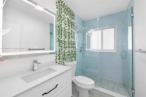 317 Farmington Drive Plantation FL 33317