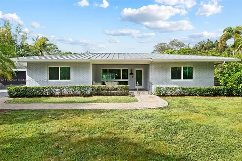 317 Farmington Drive Plantation FL 33317