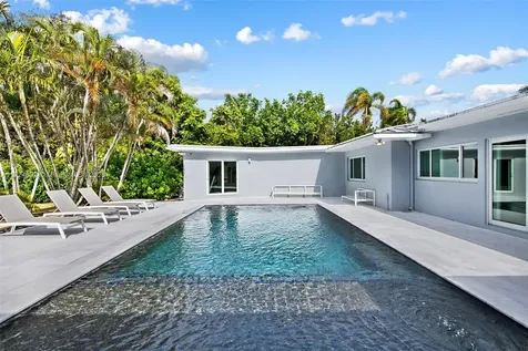 317 Farmington Drive Plantation FL 33317