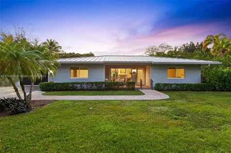 317 Farmington Drive Plantation FL 33317