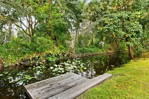 317 Farmington Drive Plantation FL 33317