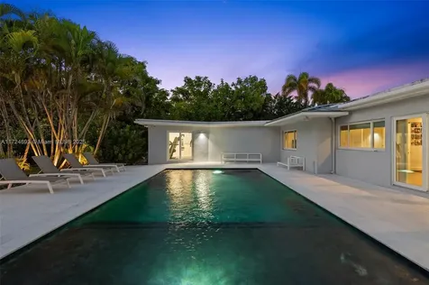 317 Farmington Drive Plantation FL 33317