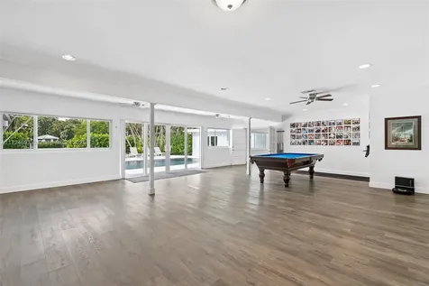 317 Farmington Drive Plantation FL 33317