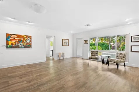 317 Farmington Drive Plantation FL 33317