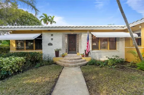 1659 Washington Street Hollywood FL 33020