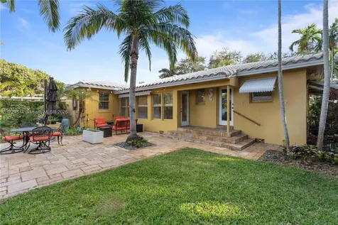 1659 Washington Street Hollywood FL 33020
