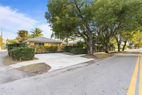 1659 Washington Street Hollywood FL 33020