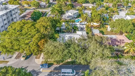 1659 Washington Street Hollywood FL 33020