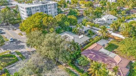 1659 Washington Street Hollywood FL 33020