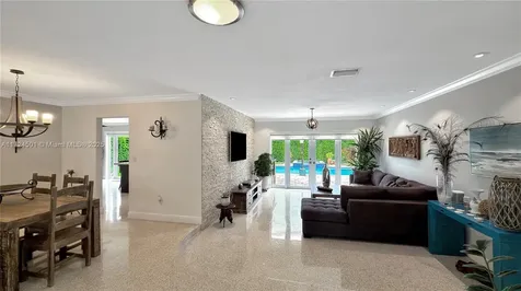 10535 SW 96th Terrace Miami FL 33176