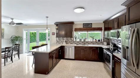 10535 SW 96th Terrace Miami FL 33176