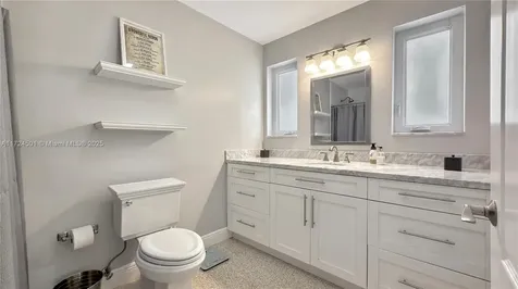 10535 SW 96th Terrace Miami FL 33176