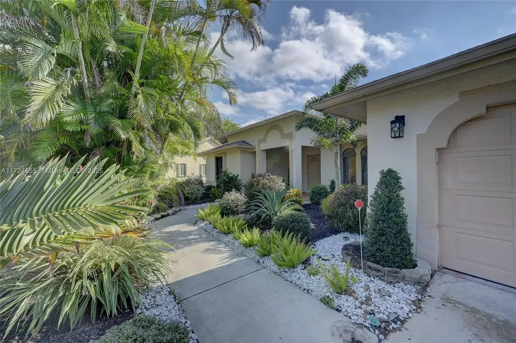 2530 Riviera Drive Delray Beach FL 33445