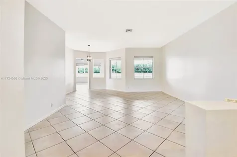 671 Nandina Drive Weston FL 33327