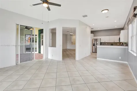 671 Nandina Drive Weston FL 33327