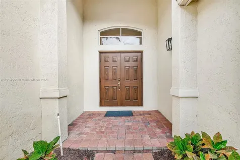 671 Nandina Drive Weston FL 33327