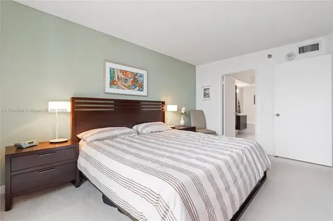 3400 NE 192nd Street Aventura FL 33180