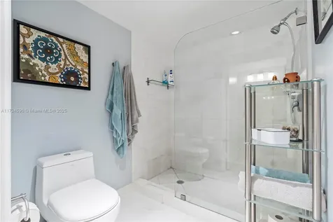 3400 NE 192nd Street Aventura FL 33180
