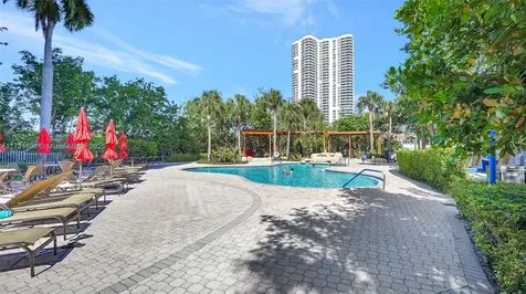 3400 NE 192nd Street Aventura FL 33180