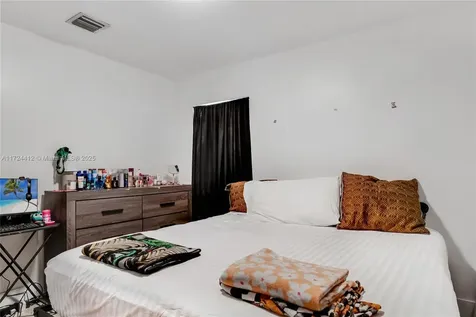 219 NW 7th Court Hallandale Beach FL 33009