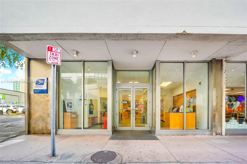 150 SE 2nd Avenue Miami FL 33131