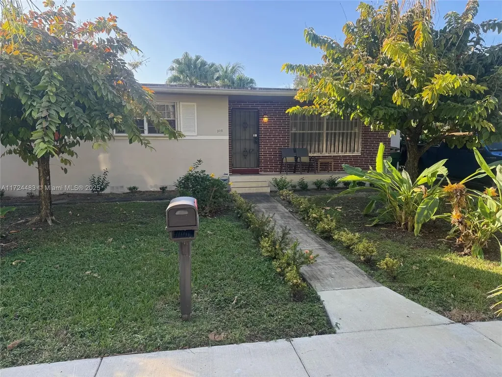300 NE 122nd Street North Miami FL 33161