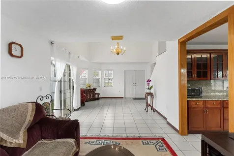 6761 SW 105th Place Miami FL 33173
