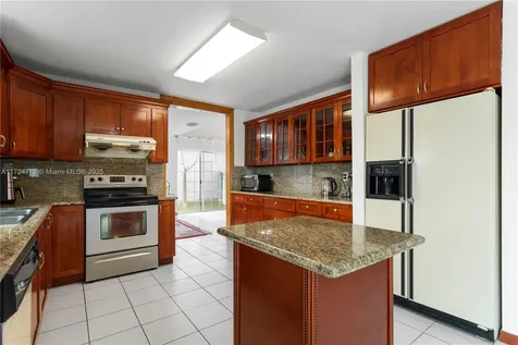 6761 SW 105th Place Miami FL 33173