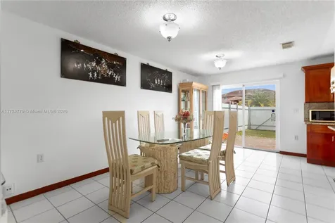 6761 SW 105th Place Miami FL 33173