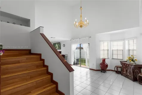 6761 SW 105th Place Miami FL 33173