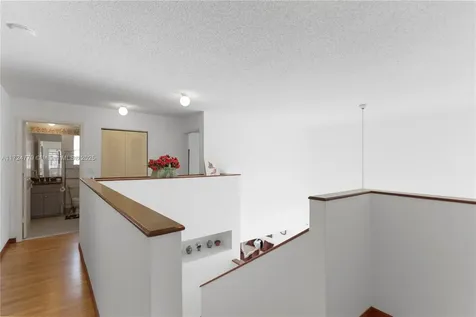 6761 SW 105th Place Miami FL 33173