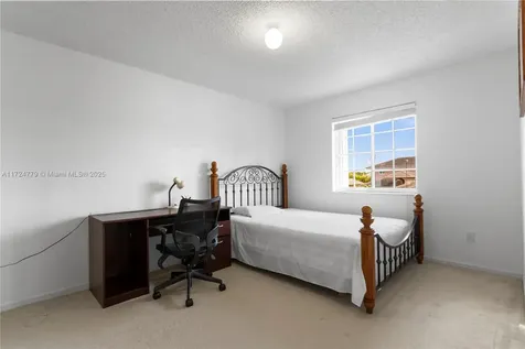 6761 SW 105th Place Miami FL 33173