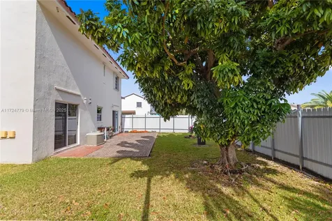 6761 SW 105th Place Miami FL 33173