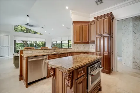 7021 NW 66th Street Parkland FL 33067