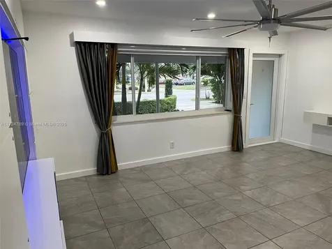 1600 N 56th Avenue Hollywood FL 33021