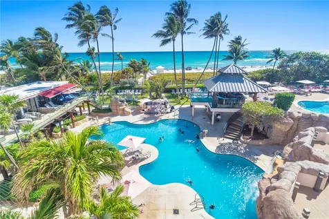 5225 Collins Avenue Miami Beach FL 33140