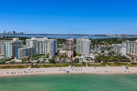 5225 Collins Avenue Miami Beach FL 33140